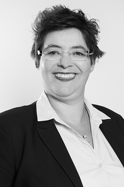 Portrait von Stefanie Röderer